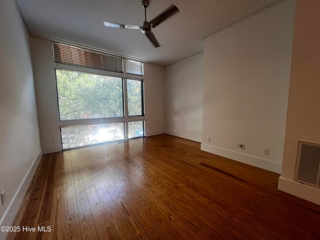 Foto del edificio - 312 Brunswick St