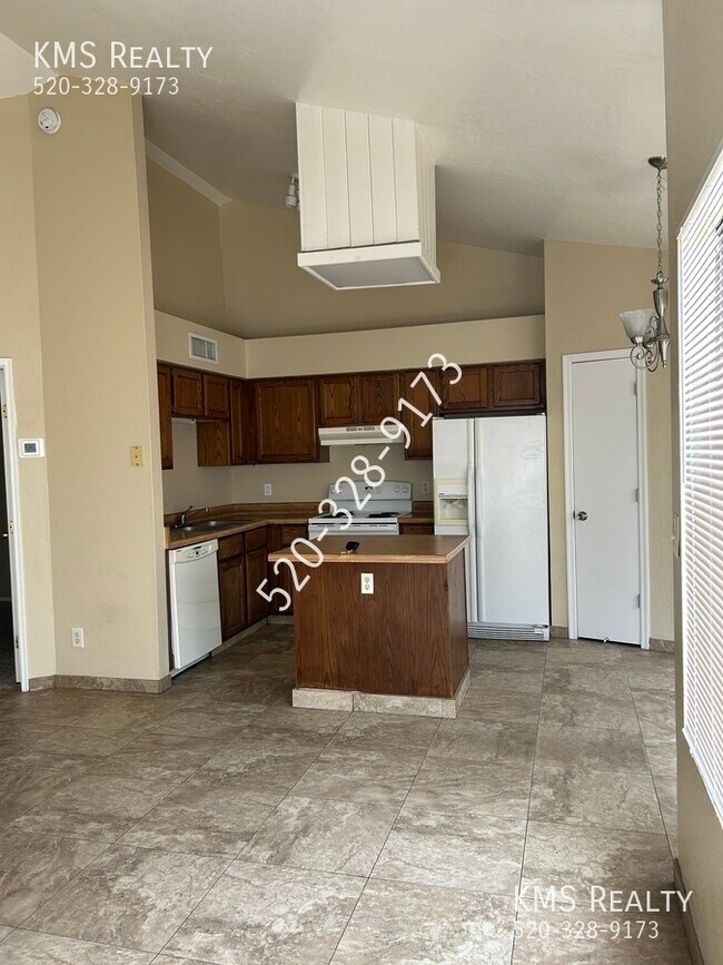 Foto del edificio - 2 Bed / 2 bath Townhouse - OWNER/AGENT