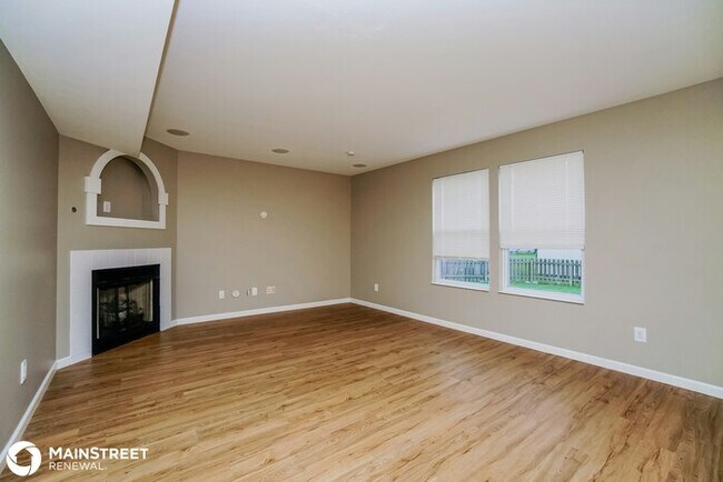 Foto del edificio - 32 HAWTHORNE DR, ASHVILLE, OH 43103