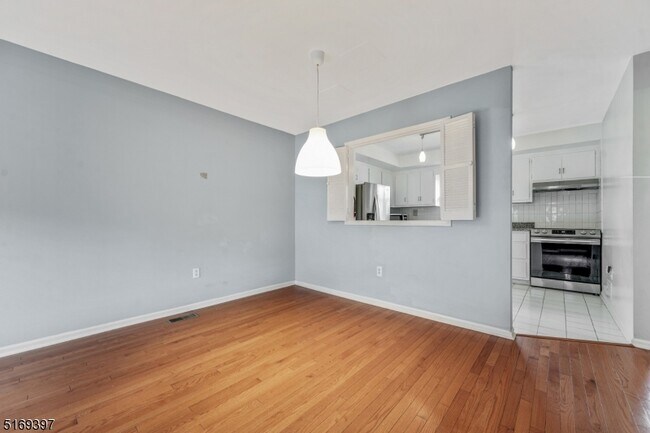 Foto del edificio - 777 Springfield Ave
