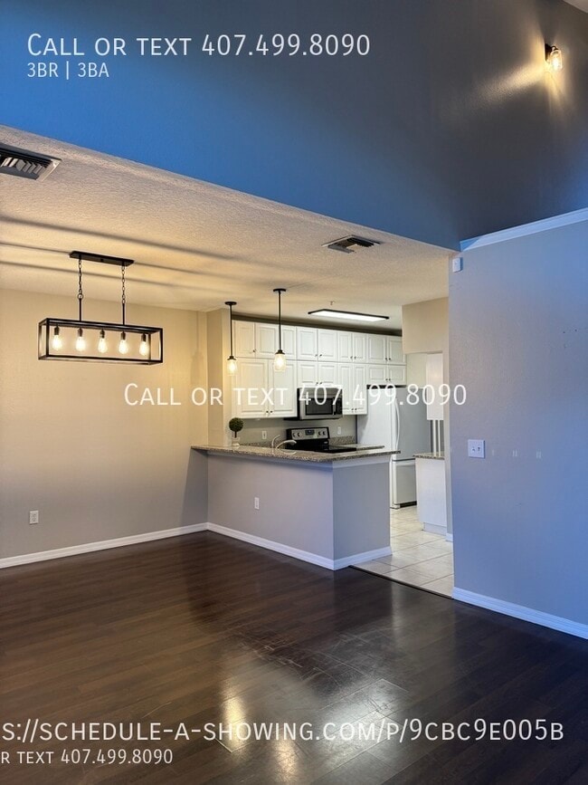 Building Photo - 1010 Winderley Pl