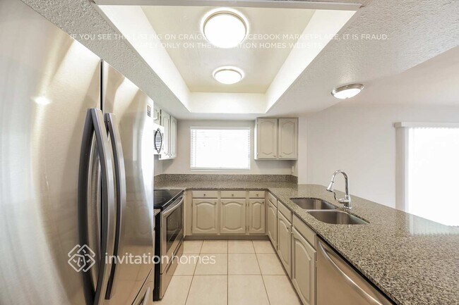 Foto del edificio - 5808 W Mary Jane Ln