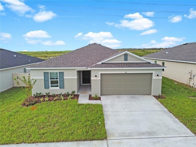 Building Photo - 616 Royal Palm Dr