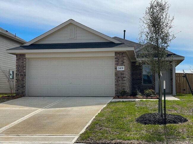 Building Photo - 24139 Wandering Brk Dr