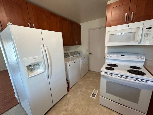 Foto del edificio - Beautiful Ranch style 3 bed/2 bath home - ...