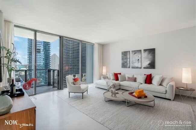 Foto del edificio - 88 SW 7th St