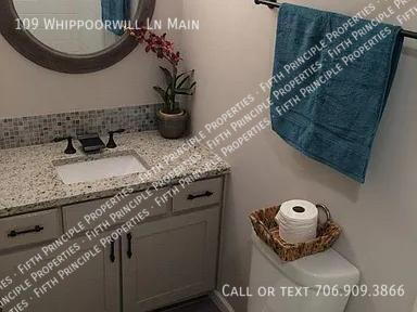 Foto del edificio - 109 Whippoorwill Ln