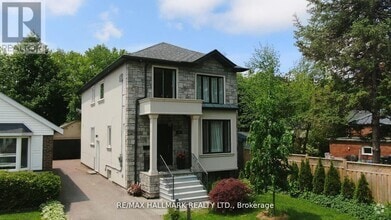 Building Photo - 344 Glebemount Ave