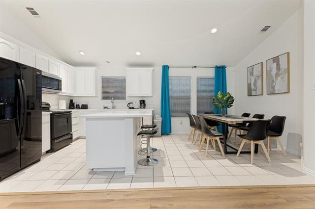Foto del edificio - 3172 Hollow Valley Dr
