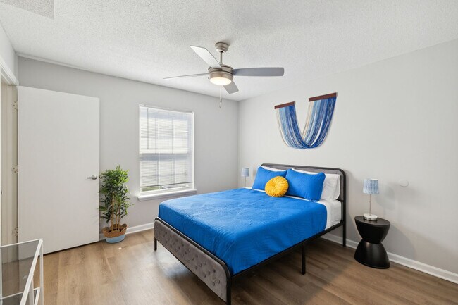 Foto del edificio - 3504 Carlson Bay Ct