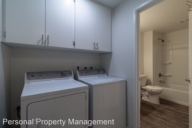 Foto del edificio - 2 br, 1 bath House - 3105 L St.