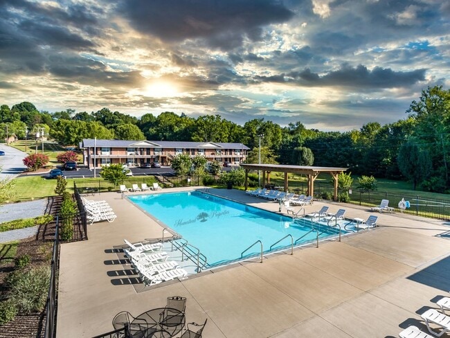 Building Photo - Buccaneer Court