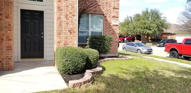 Building Photo - 11801 Pinyon Pine Dr