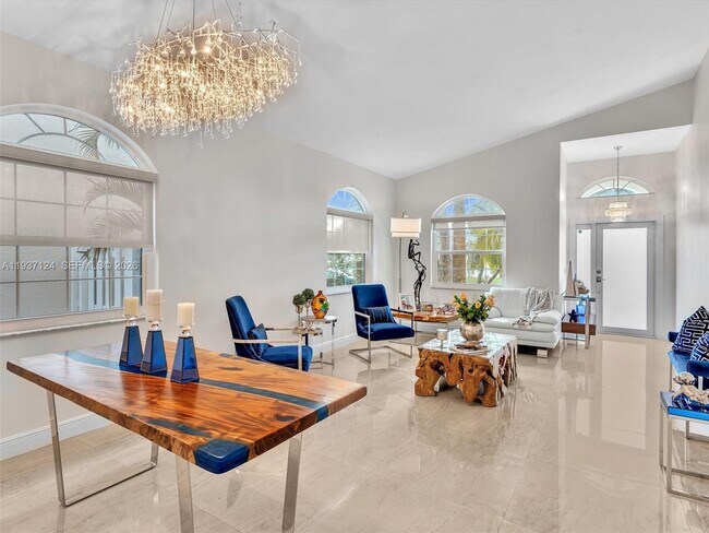 Foto del edificio - 357 NW 154 Ave