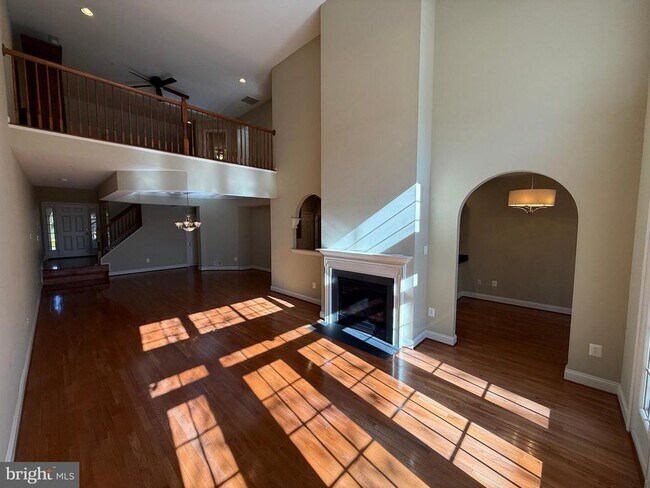 Foto del edificio - 2523 Mill Race Rd