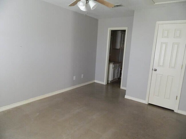 Foto del edificio - 2 Bedroom, 2 Bathroom Home – Low Maintenan...