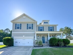 Building Photo - 172 Huzzas Cir