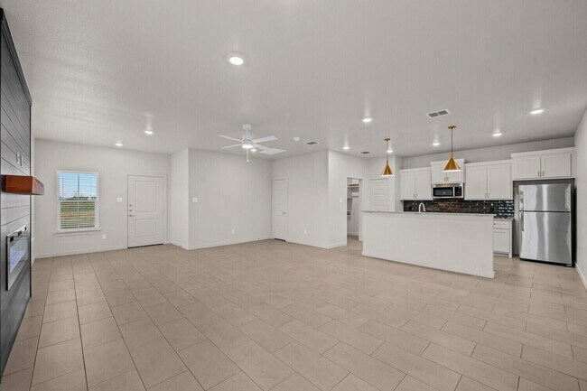Building Photo - 7038 41st St