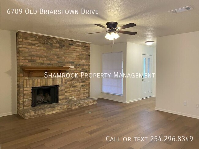 Building Photo - Old Briarstown Duplex