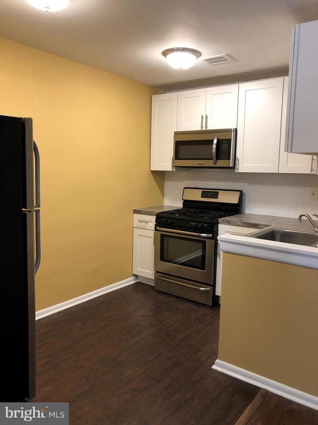 312 Burmont Rd, Upper Darby, PA 19026 Townhome Rentals in Upper Darby