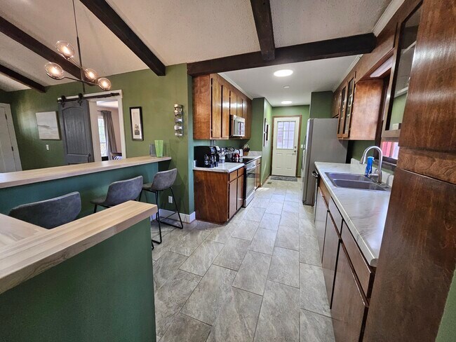 Foto del edificio - 54 Westpine Ct