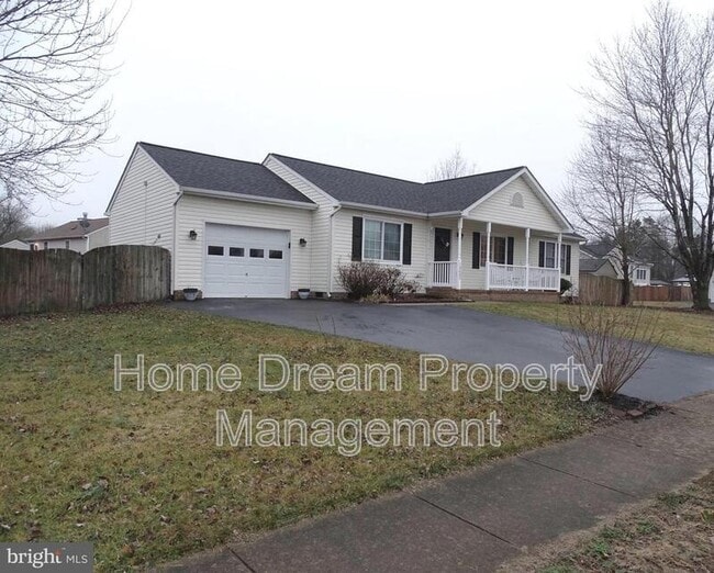 Building Photo - 10603 Hamiltons Crossing Dr