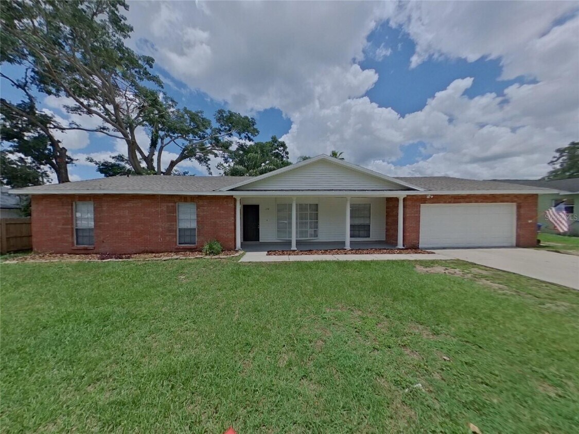 Foto principal - 114 Jeffrey Dr