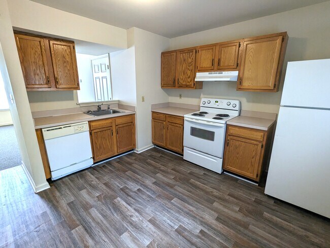 Building Photo - 12138 Queens Grant Dr