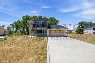 Building Photo - 235 Arbor Valley Wy