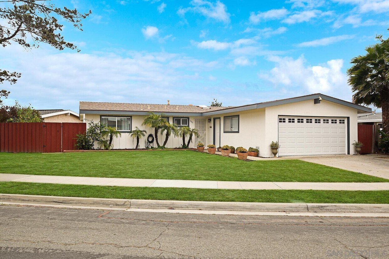 Primary Photo - 4659 Mt Armet Dr