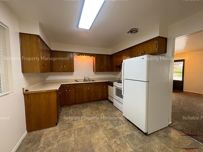 Foto del edificio - 319 Cottage Pl