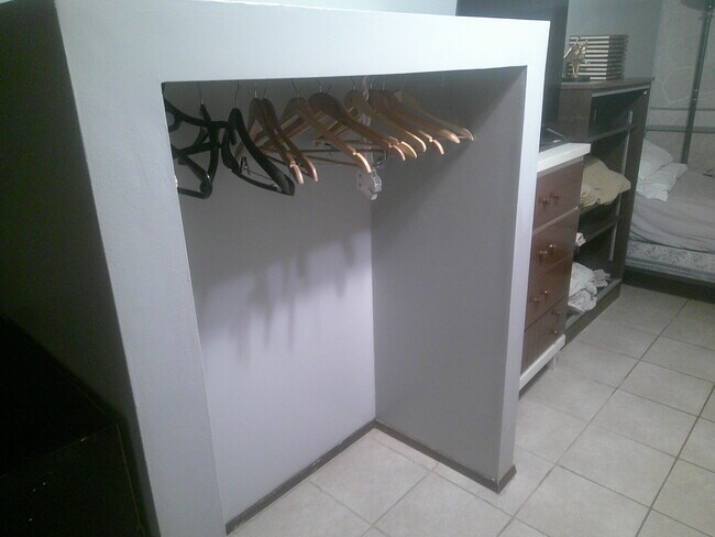 Photo du bâtiment - 8920 180 St NW