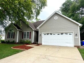 Building Photo - 603 Aberdeene Ct