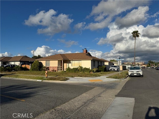 Foto del edificio - 12702 Woodland Ln