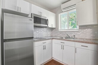 Building Photo - 793 NW 91st St