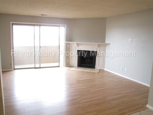 Building Photo - 3859 Montgomery Blvd NE