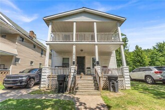 Building Photo - 16115 Arcade Ave