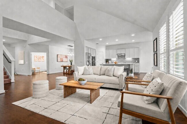 Foto del edificio - 7201 Auburn Blaze Ln