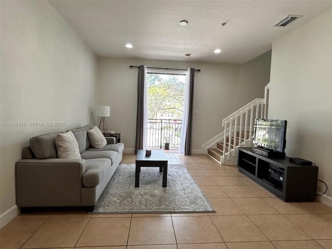 Foto del edificio - 430 SW 147th Ave