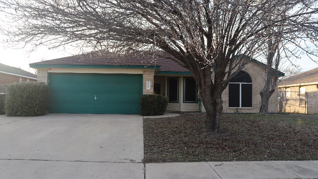 Building Photo - 2607 Gazelle Dr