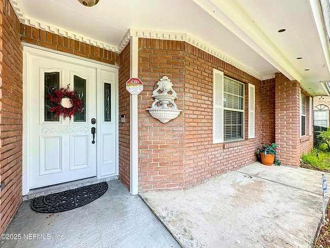 Building Photo - 4742 Trevi Dr