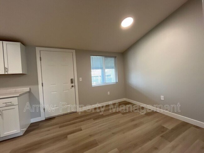Foto del edificio - 877 N 26