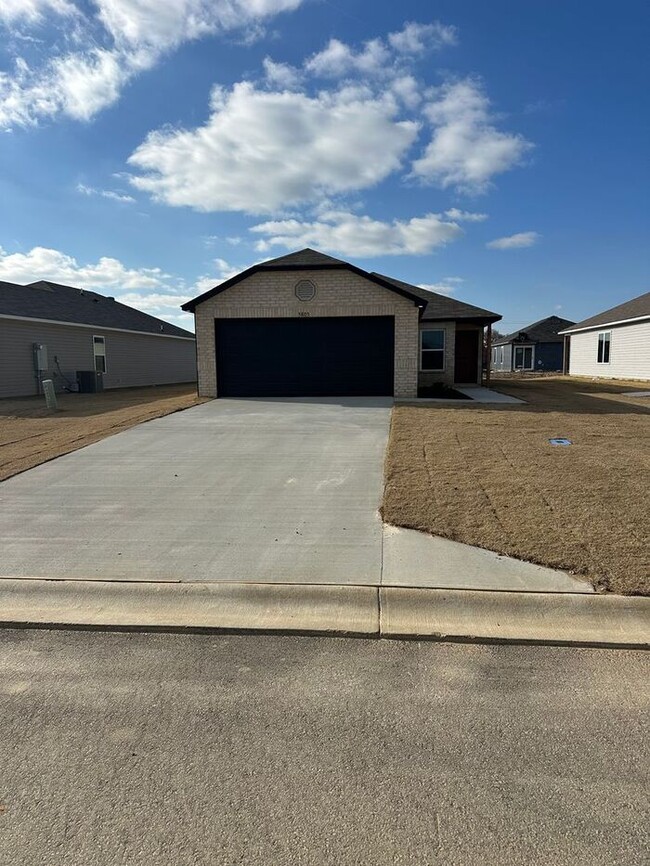 Building Photo - BRAND NEW Three Bedroom | Two Bath Home in...