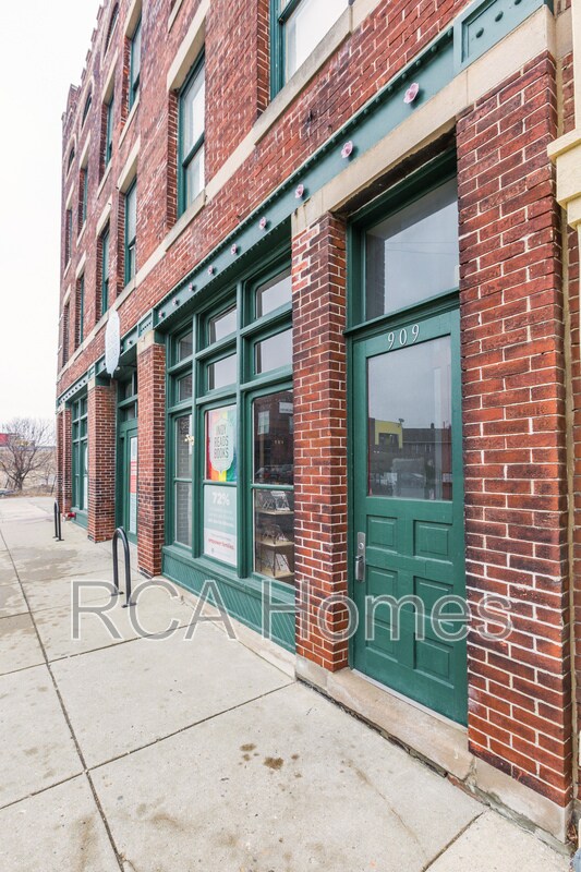 Foto del edificio - 913 Massachusetts Ave