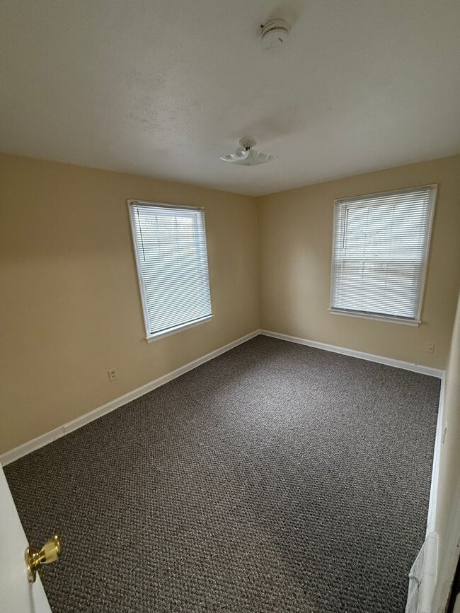 Foto del edificio - New 2 bed Duplex Listing!