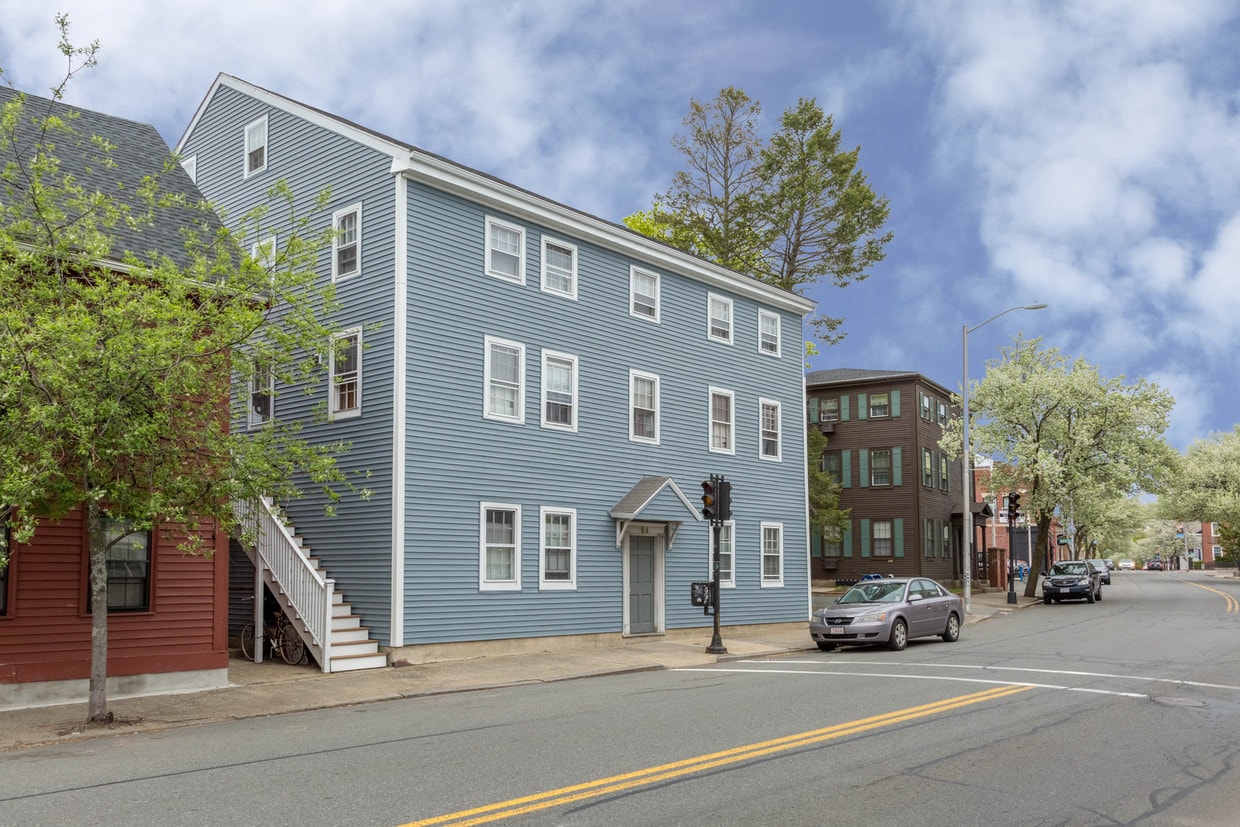 84 Cabot St, Beverly, MA 01915 Apartments Beverly, MA