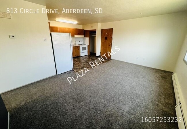 Building Photo - 315 S Marshall St