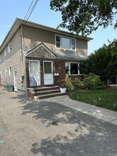 Building Photo - 137 Nassau Blvd