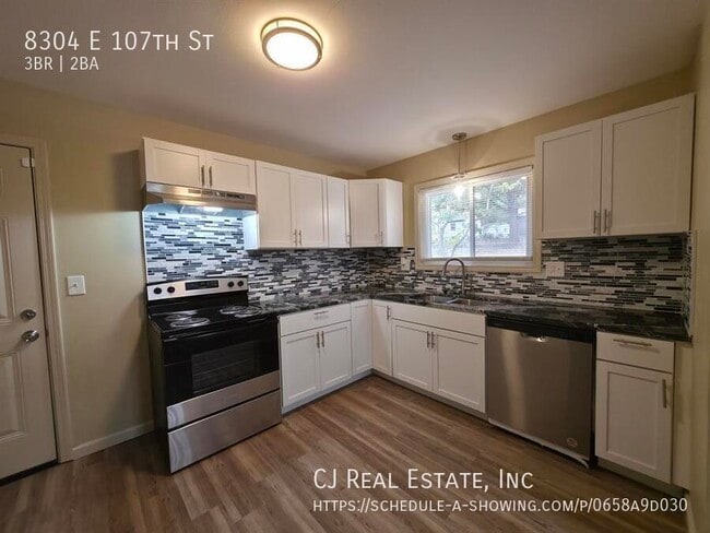 Building Photo - 8304 E 107th St