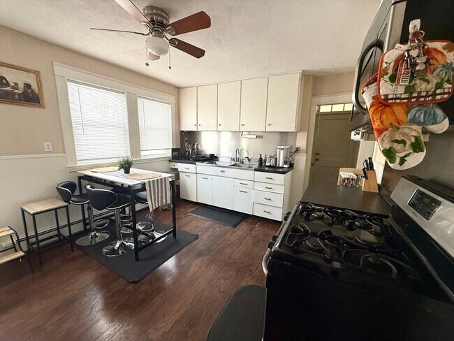 Foto del edificio - 28 Kidder St